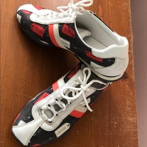 Coach women’s shoes size 7m Kate